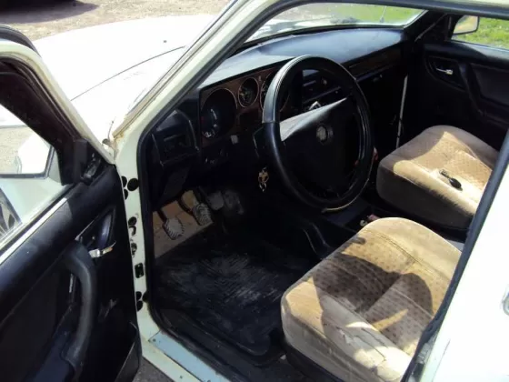 Купить ГАЗ 31029 Volga 2400 см3 МКПП (100 л.с.) Бензин карбюратор в Краснодар: цвет белый Седан 1997 года по цене 40000 рублей, объявление №978 на сайте Авторынок23