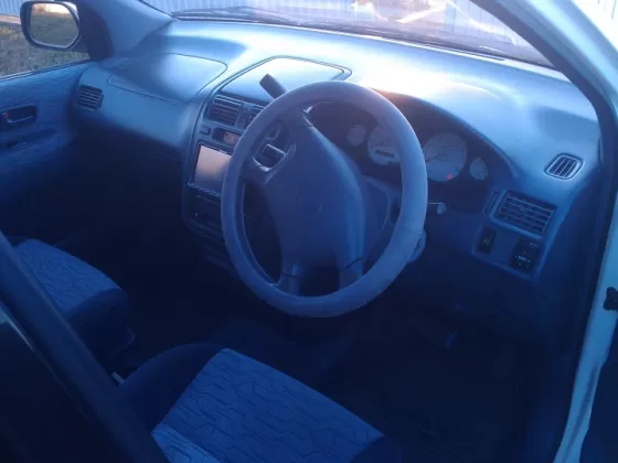 Купить Toyota Ipsum 2000 см3 АКПП (140 л.с.) Бензин инжектор в Краснодар: цвет белый Минивэн 1998 года по цене 250000 рублей, объявление №2653 на сайте Авторынок23