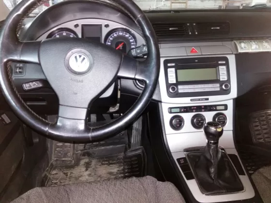 Купить Volkswagen Passat 1800 см3 МКПП (160 л.с.) Бензин турбонаддув в Краснодар: цвет чёрный Седан 2008 года по цене 480000 рублей, объявление №13188 на сайте Авторынок23