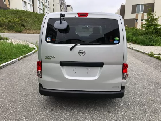 Купить Nissan nv200 1600 см3 АКПП (109 л.с.) Бензин инжектор в Краснодар: цвет белый Микроавтобус 2015 года по цене 680000 рублей, объявление №15584 на сайте Авторынок23