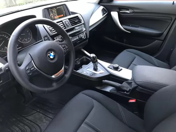 Купить BMW 118i 1499 см3 АКПП (136 л.с.) Бензин инжектор в Краснодар: цвет белый минералик Хетчбэк 2017 года по цене 1270000 рублей, объявление №15146 на сайте Авторынок23