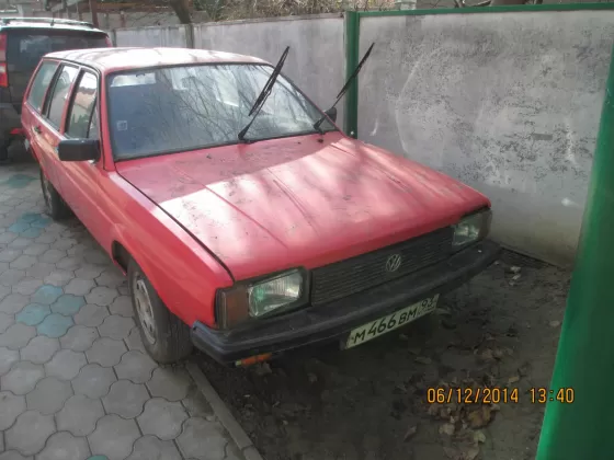 Купить Volkswagen Passat 1600 см3 МКПП (54 л.с.) Дизельный в Краснодар: цвет Красный Универсал 1982 года по цене 50000 рублей, объявление №3304 на сайте Авторынок23