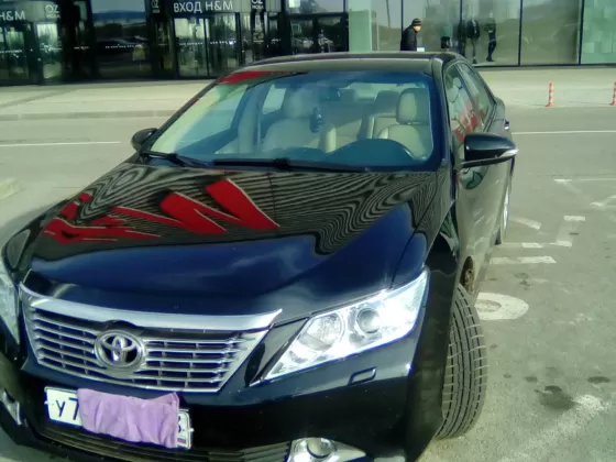 Купить Toyota Camry 2500 см3 АКПП (181 л.с.) Бензин инжектор в Краснодар: цвет черный металлик Седан 2012 года по цене 970000 рублей, объявление №12074 на сайте Авторынок23