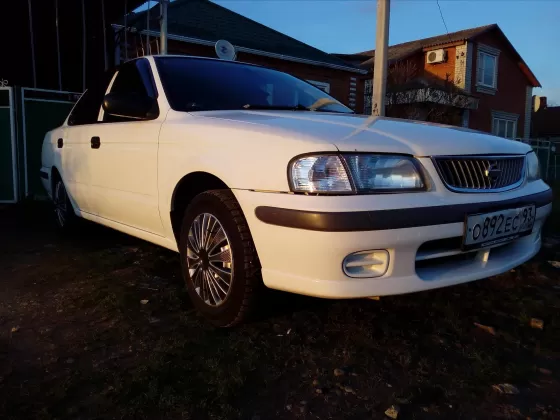 Купить Nissan Sunny 1300 см3 АКПП (87 л.с.) Бензин компрессор в Краснодар: цвет Белый Седан 2001 года по цене 170000 рублей, объявление №15089 на сайте Авторынок23