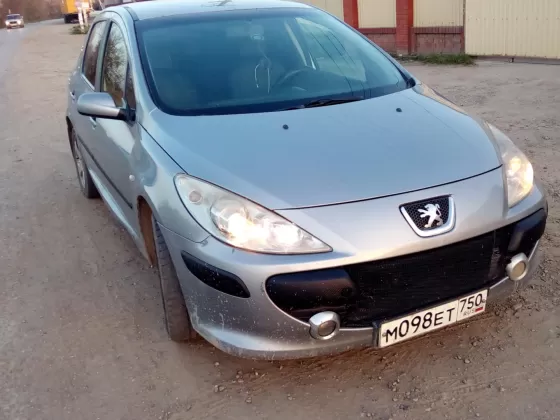 Купить Peugeot 307 2 см3 МКПП (136 л.с.) Бензин инжектор в Краснодар: цвет Серый Хетчбэк 2004 года по цене 175000 рублей, объявление №15162 на сайте Авторынок23