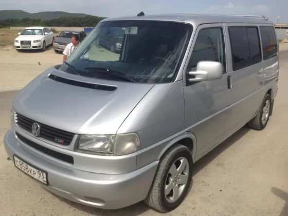 Купить Volkswagen Caravelle 2500 см3 МКПП (150 л.с.) Дизельный в Новороссийск: цвет Серый Микроавтобус 2002 года по цене 600000 рублей, объявление №1639 на сайте Авторынок23