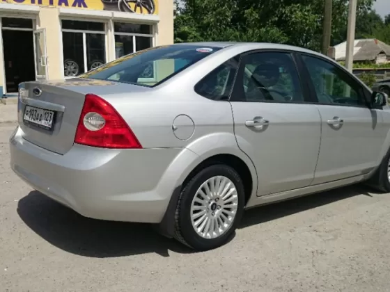 Купить Ford Focus 1600 см3 АКПП (110 л.с.) Бензин инжектор в Новороссийск: цвет Серебро Седан 2011 года по цене 447000 рублей, объявление №1653 на сайте Авторынок23