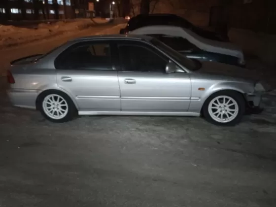 Купить Honda Civic 1500 см3 CVT (105 л.с.) Бензин инжектор в Кореновск: цвет Серебристый Седан 2001 года по цене 380000 рублей, объявление №27203 на сайте Авторынок23