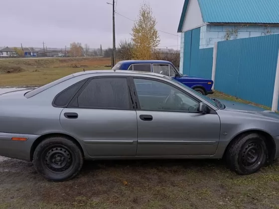 Купить Volvo S 40 1800 см3 АКПП (122 л.с.) Бензин инжектор в Крымск: цвет Серый Седан 2004 года по цене 400000 рублей, объявление №27262 на сайте Авторынок23