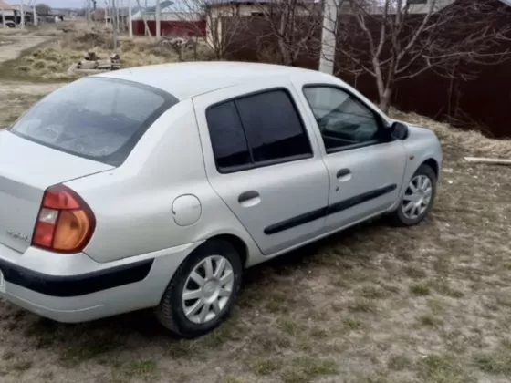 Купить Renault Simbol 1400 см3 МКПП (75 л.с.) Бензин инжектор в Армавир: цвет Серебристый Седан 2002 года по цене 750000 рублей, объявление №27267 на сайте Авторынок23