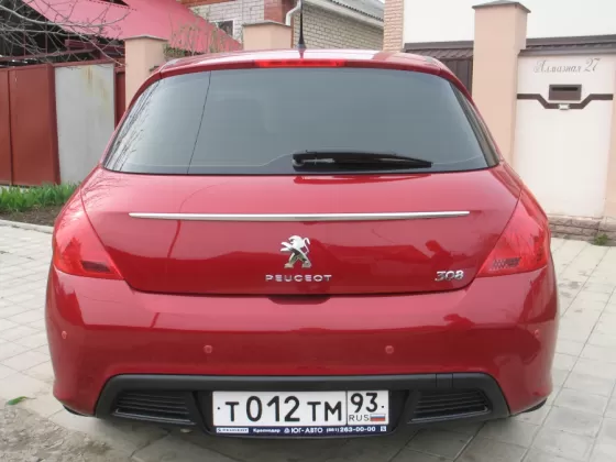 Купить Peugeot 308 1600 см3 АКПП (120 л.с.) Бензин инжектор в Краснодар: цвет красный Хетчбэк 2011 года по цене 495000 рублей, объявление №1120 на сайте Авторынок23