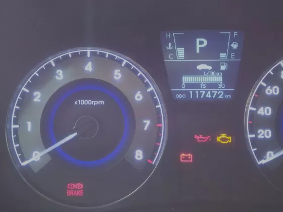 Купить Hyundai Solaris 1600 см3 АКПП (123 л.с.) Бензин инжектор в Краснодар: цвет Серебристый Седан 2011 года по цене 450000 рублей, объявление №12937 на сайте Авторынок23
