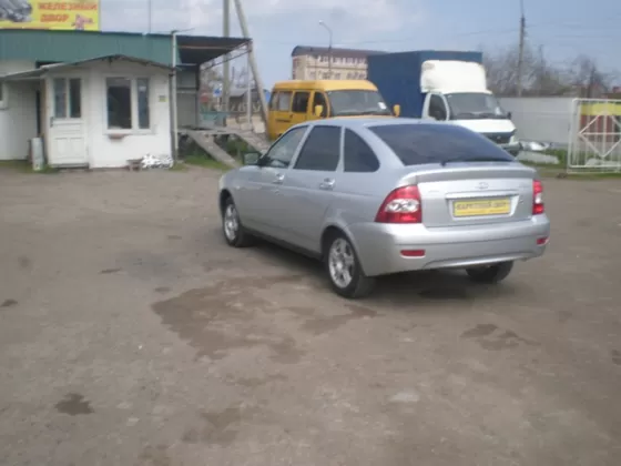 Купить ВАЗ (LADA) Priora 1600 см3 МКПП (98 л.с.) Бензин инжектор в Краснодар: цвет серебро Хетчбэк 2008 года по цене 170000 рублей, объявление №1097 на сайте Авторынок23