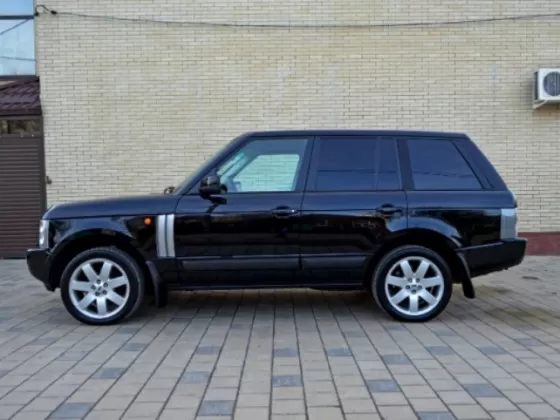 Купить Land Rover Range Rover Vogue/4WD/ 4400 см3 АКПП (286 л.с.) Бензин инжектор в Краснодар: цвет черный Внедорожник 2005 года по цене 690000 рублей, объявление №3681 на сайте Авторынок23
