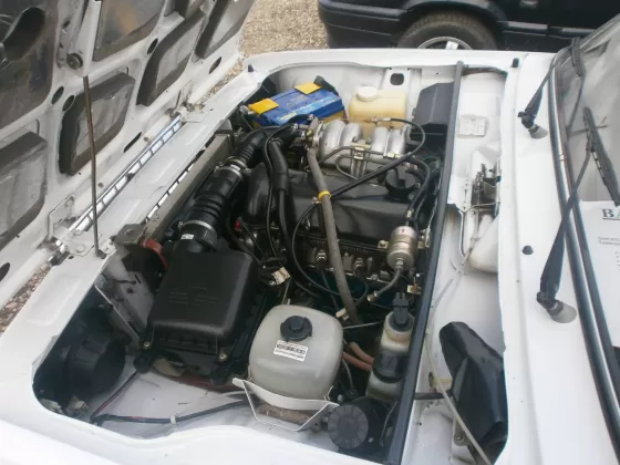 Купить ВАЗ (LADA) 21074 1600 см3 МКПП (74 л.с.) Бензин инжектор в ст. Воронежская: цвет белый Седан 2006 года по цене 125000 рублей, объявление №3372 на сайте Авторынок23