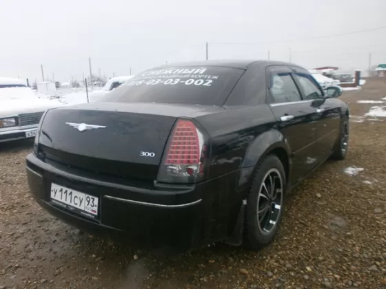 Купить Chrysler 300C 2700 см3 АКПП (193 л.с.) Бензин инжектор в ст. Воронежская: цвет черный Седан 2005 года по цене 710000 рублей, объявление №3557 на сайте Авторынок23