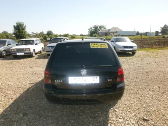 Купить Volkswagen Bora 1900 см3 МКПП (110 л.с.) Дизельный в ст. Воронежская: цвет черный Универсал 1999 года по цене 265000 рублей, объявление №1482 на сайте Авторынок23