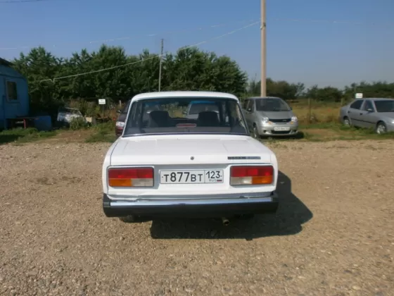 Купить ВАЗ (LADA) 2107 1600 см3 МКПП (82 л.с.) Бензин инжектор в ст. Воронежская: цвет белый Седан 2008 года по цене 140000 рублей, объявление №1491 на сайте Авторынок23