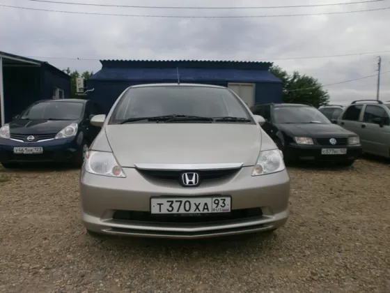 Купить Honda City 1500 см3 АКПП (90 л.с.) Бензин инжектор в ст. Воронежская: цвет серебро Седан 2003 года по цене 215000 рублей, объявление №1553 на сайте Авторынок23
