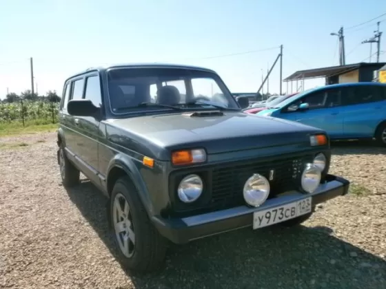 Купить ВАЗ (LADA) 2131 Нива 1700 см3 МКПП (81 л.с.) Бензин инжектор в Усть-Лабинск: цвет серый Внедорожник 2008 года по цене 250000 рублей, объявление №4478 на сайте Авторынок23