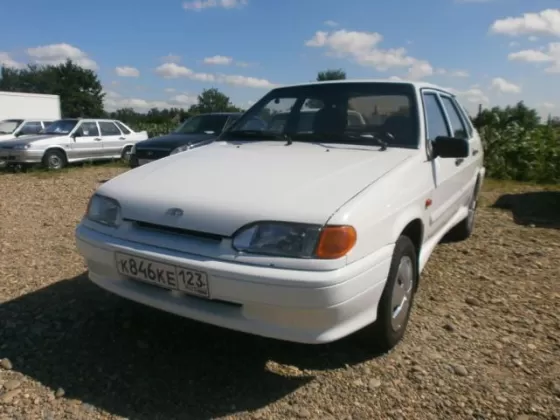 Купить ВАЗ (LADA) 2115 1600 см3 МКПП (82 л.с.) Бензин инжектор в Усть-Лабинск: цвет белый Седан 2012 года по цене 190000 рублей, объявление №4459 на сайте Авторынок23