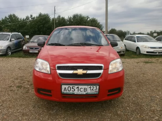 Купить Chevrolet Aveo 1400 см3 МКПП (101 л.с.) Бензин инжектор в ст. Воронежская: цвет красный Седан 2010 года по цене 335000 рублей, объявление №1597 на сайте Авторынок23