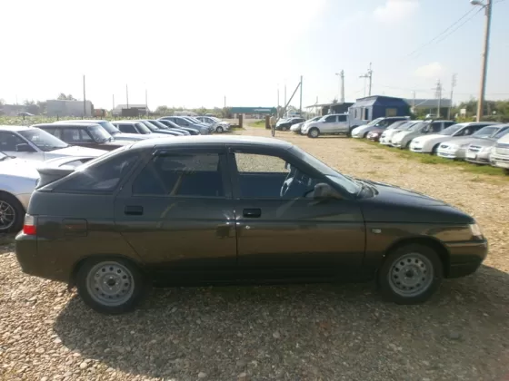 Купить ВАЗ (LADA) 2112 1500 см3 МКПП (100 л.с.) Бензин инжектор в Усть-Лабинск: цвет Зеленый Хетчбэк 2004 года по цене 150000 рублей, объявление №1611 на сайте Авторынок23