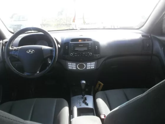 Купить Hyundai Elantra 1600 см3 АКПП (122 л.с.) Бензин инжектор в Усть-Лабинск: цвет Золотой Седан 2008 года по цене 450000 рублей, объявление №1606 на сайте Авторынок23
