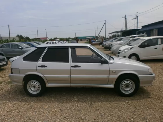 Купить ВАЗ (LADA) 2114 1500 см3 МКПП (76 л.с.) Бензин инжектор в ст. Воронежская: цвет серебряный Хетчбэк 2006 года по цене 142000 рублей, объявление №1642 на сайте Авторынок23