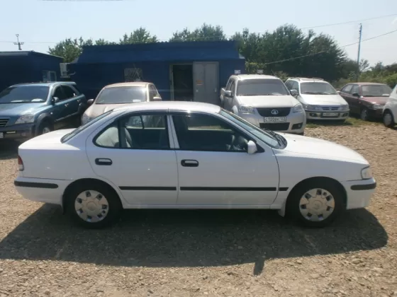 Купить Nissan Sunny 1500 см3 АКПП (105 л.с.) Бензин инжектор в Усть-Лабинск: цвет Белый Седан 2000 года по цене 210000 рублей, объявление №1715 на сайте Авторынок23
