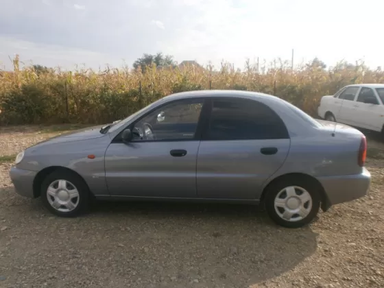 Купить Chevrolet Lanos 1500 см3 МКПП (86 л.с.) Бензин инжектор в ст. Воронежская: цвет серебро Седан 2007 года по цене 215000 рублей, объявление №2134 на сайте Авторынок23