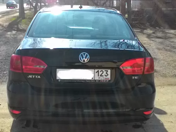 Купить Volkswagen Jetta 1390 см3 МКПП (122 л.с.) Бензин турбонаддув в Краснодар: цвет черный Седан 2012 года по цене 717000 рублей, объявление №5652 на сайте Авторынок23