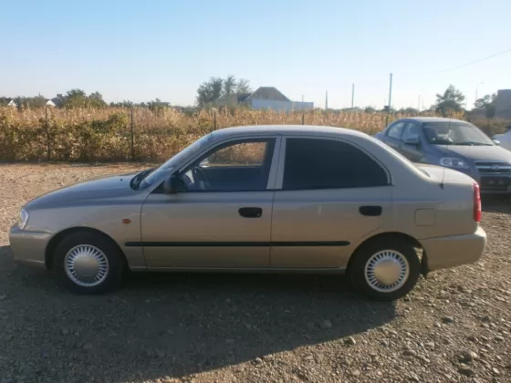 Купить Hyundai Accent 1500 см3 МКПП (102 л.с.) Бензин инжектор в Усть-Лабинск: цвет серебро Седан 2006 года по цене 255000 рублей, объявление №2197 на сайте Авторынок23