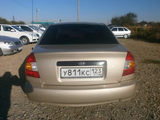 Купить Hyundai Accent 1500 см3 МКПП (102 л.с.) Бензин инжектор в Усть-Лабинск: цвет серебро Седан 2006 года по цене 255000 рублей, объявление №2197 на сайте Авторынок23