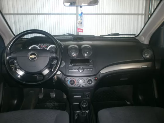 Купить Chevrolet Aveo 1400 см3 МКПП (94 л.с.) Бензин инжектор в ст. Воронежская: цвет серебро Седан 2007 года по цене 290000 рублей, объявление №2284 на сайте Авторынок23