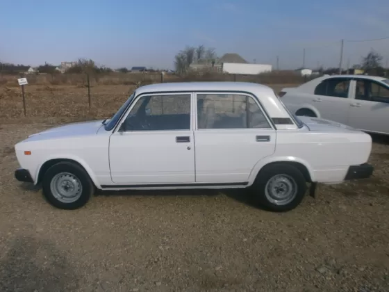 Купить ВАЗ (LADA) 2107 1600 см3 МКПП (73 л.с.) Бензин инжектор в Усть-Лабинск: цвет белый Седан 2008 года по цене 129000 рублей, объявление №2598 на сайте Авторынок23