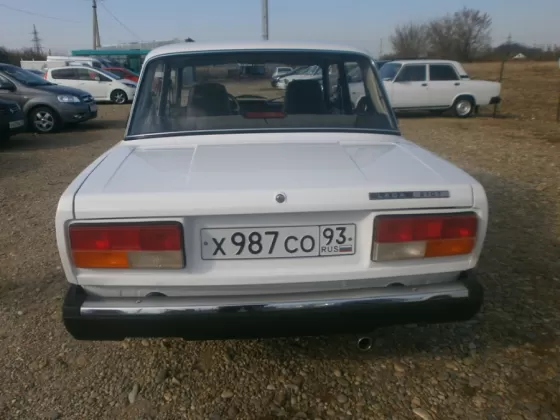 Купить ВАЗ (LADA) 2107 1600 см3 МКПП (73 л.с.) Бензин инжектор в Усть-Лабинск: цвет белый Седан 2008 года по цене 129000 рублей, объявление №2598 на сайте Авторынок23