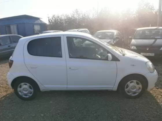 Купить Toyota Vitz 1000 см3 АКПП (75 л.с.) Бензин инжектор в Усть-Лабинск: цвет Белый Хетчбэк 2003 года по цене 205000 рублей, объявление №2706 на сайте Авторынок23