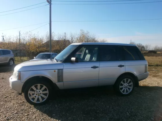 Купить Land Rover Range Rover Vogue 4400 см3 АКПП (282 л.с.) Бензин инжектор в Усть-Лабинский р-н, ст. Воронежская: цвет cеребро Внедорожник 2004 года по цене 720000 рублей, объявление №5434 на сайте Авторынок23