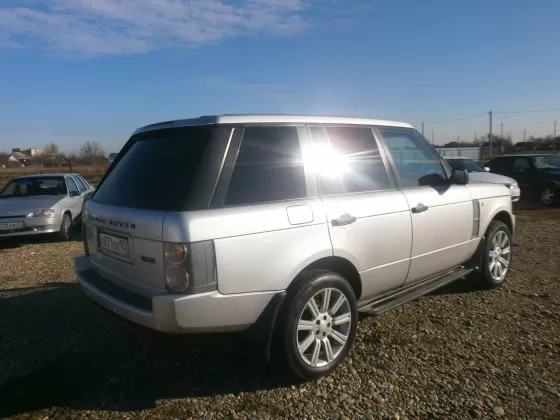 Купить Land Rover Range Rover Vogue 4400 см3 АКПП (282 л.с.) Бензин инжектор в Усть-Лабинский р-н, ст. Воронежская: цвет cеребро Внедорожник 2004 года по цене 720000 рублей, объявление №5434 на сайте Авторынок23