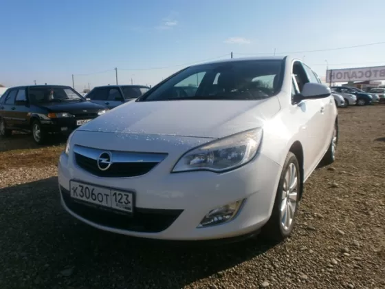 Купить Opel Astra 1600 см3 АКПП (115 л.с.) Бензин инжектор в Усть-Лабинск: цвет белый Хетчбэк 2010 года по цене 485000 рублей, объявление №5438 на сайте Авторынок23