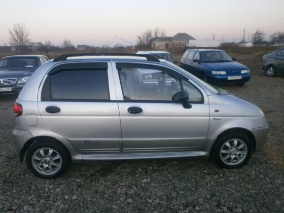 Купить ‎Daewoo MATIZ 1000 см3 МКПП (63 л.с.) Бензин инжектор в Усть-Лабинск: цвет серебро Хетчбэк 2012 года по цене 255000 рублей, объявление №3053 на сайте Авторынок23