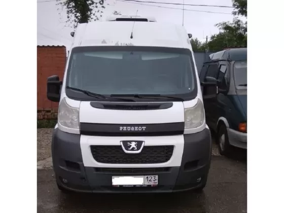 Купить Peugeot Boxer 2200 см3 МКПП (120 л.с.) Дизельный в Краснодар: цвет белый Туристический 2012 года по цене 850000 рублей, объявление №18721 на сайте Авторынок23