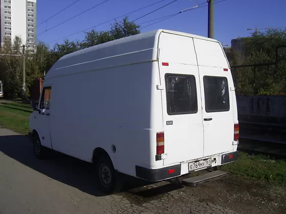 Купить DAF 400 2500 см3 МКПП (76 л.с.) Дизельный в Краснодар: цвет белый Фургон 1991 года по цене 330000 рублей, объявление №20129 на сайте Авторынок23