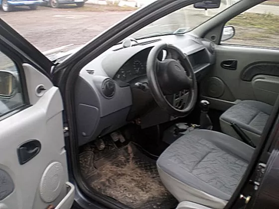 Купить Renault Logan 1400 см3 МКПП (75 л.с.) Бензин инжектор в Краснодар: цвет темно-серый Седан 2006 года по цене 230000 рублей, объявление №976 на сайте Авторынок23