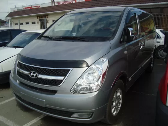 Купить Hyundai Grand Starex 2500 см3 АКПП (130 л.с.) Дизельный в Славянск-На-Кубани: цвет серый металик Минивэн 2011 года по цене 1000000 рублей, объявление №1268 на сайте Авторынок23