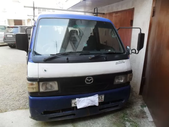 Купить Mazda Bongo Brawny 2500 см3 АКПП (88 л.с.) Дизельный в Анапа: цвет синий Минивэн 2002 года по цене 150000 рублей, объявление №18931 на сайте Авторынок23