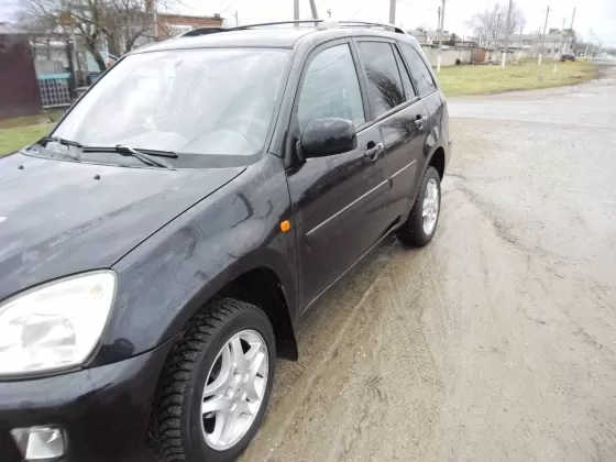 Купить Chery Tiggo (T11) 2400 см3 МКПП (129 л.с.) Бензин инжектор в Славянск-на-Кубани: цвет черный Кроссовер 2007 года по цене 278000 рублей, объявление №12306 на сайте Авторынок23