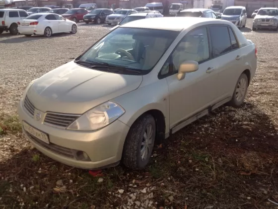 Купить Nissan Tiida Latio 1500 см3 АКПП (109 л.с.) Бензин инжектор в Новороссийск: цвет серебро Седан 2005 года по цене 265000 рублей, объявление №3121 на сайте Авторынок23