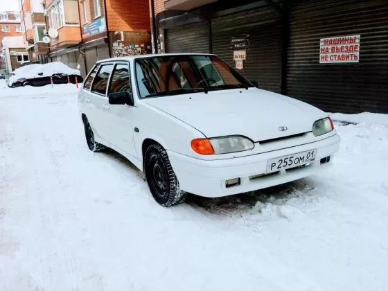 Купить ВАЗ (LADA) 2114 1500 см3 МКПП (77 л.с.) Бензин инжектор в Краснодар: цвет белый Хетчбэк 2012 года по цене 180000 рублей, объявление №21034 на сайте Авторынок23